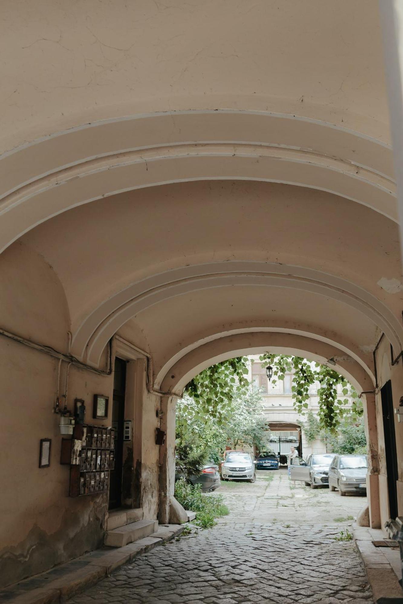 Contessa Central Studio II Cluj-Napoca Ngoại thất bức ảnh